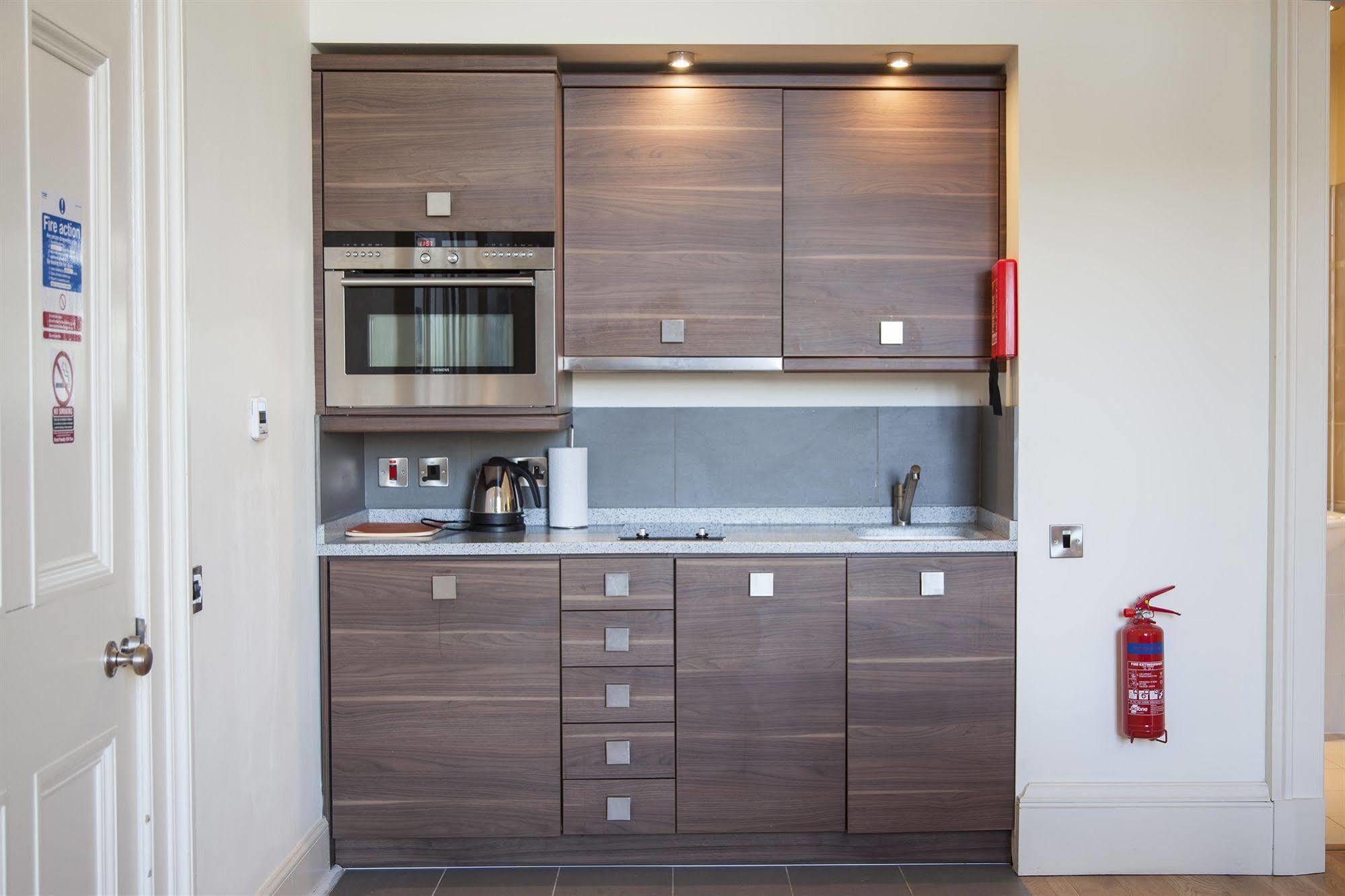 Apartment Clarendon Luxury *