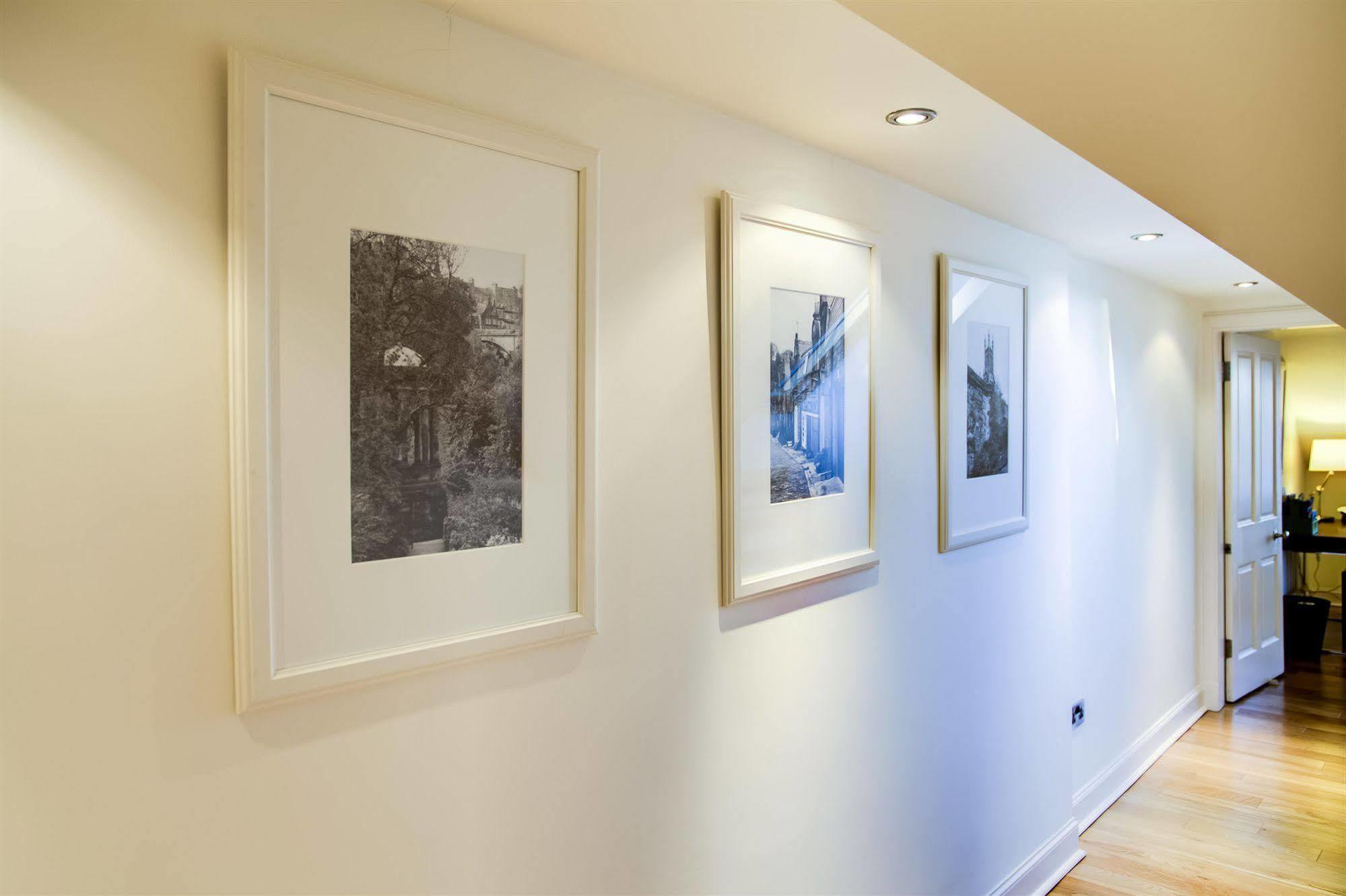 Clarendon Luxury * Edinburgh